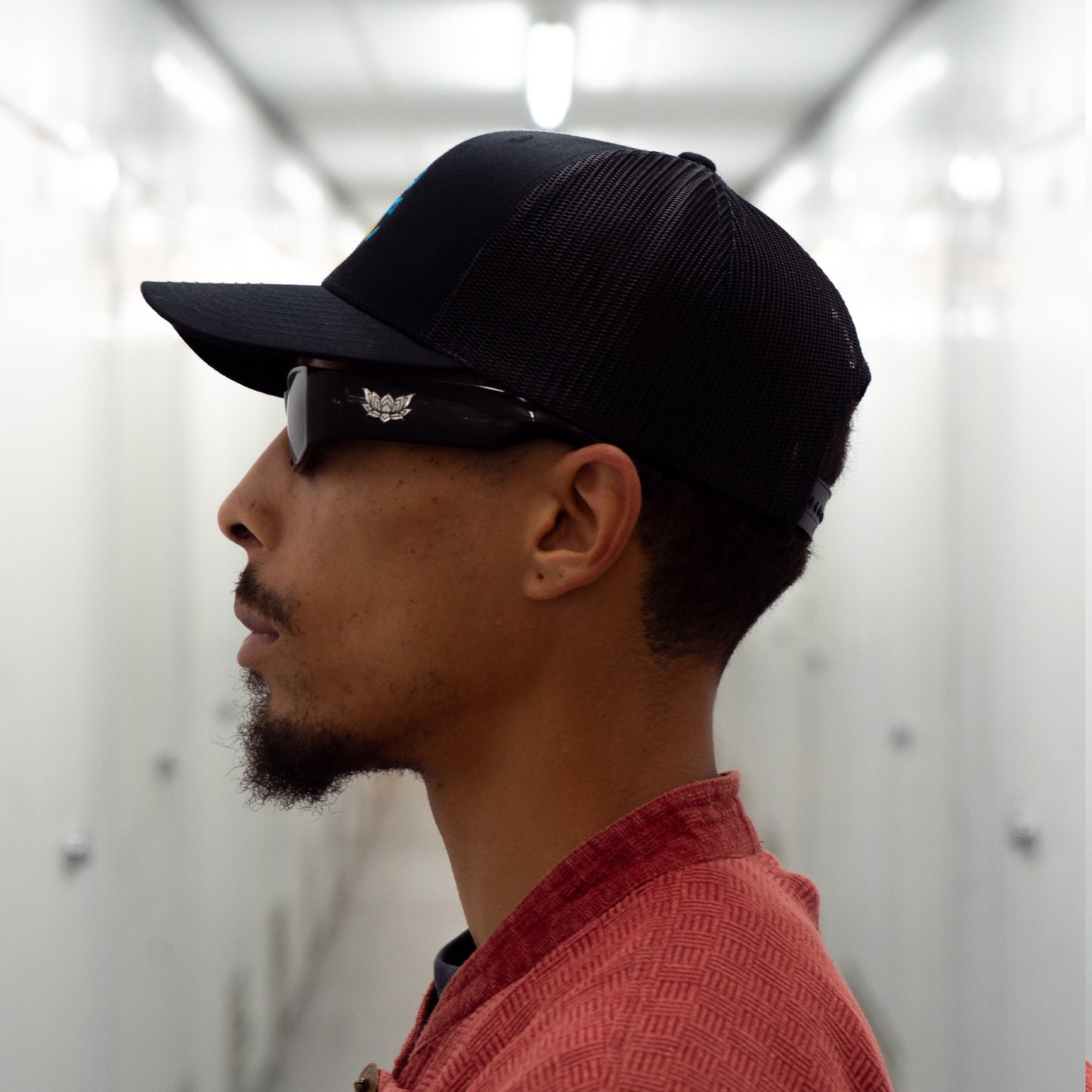 BALANCE TRUCKER CAP - BLACK