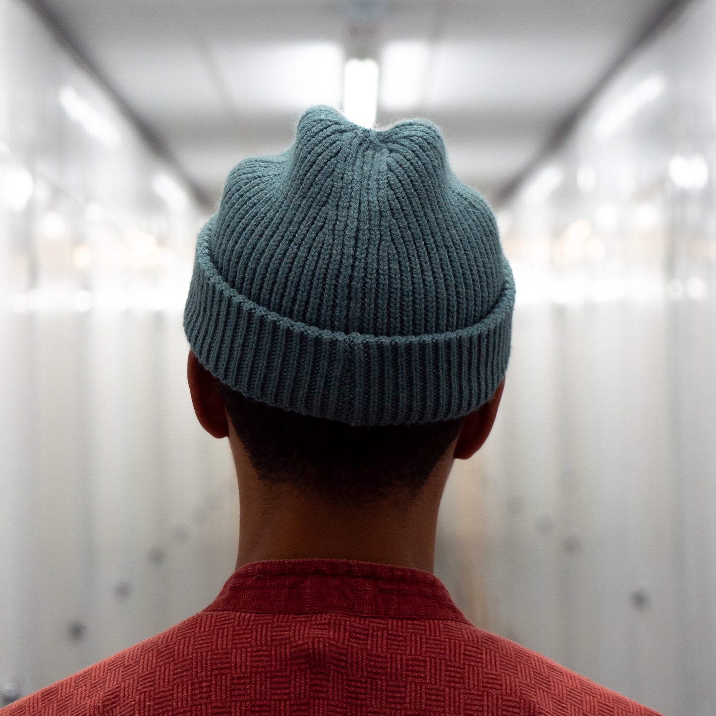 LOTUS FISHERMAN BEANIE - BLUE / WHITE