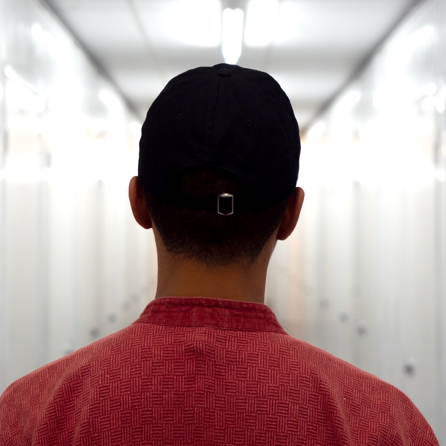 LOTUS 6 PANEL - BLACK