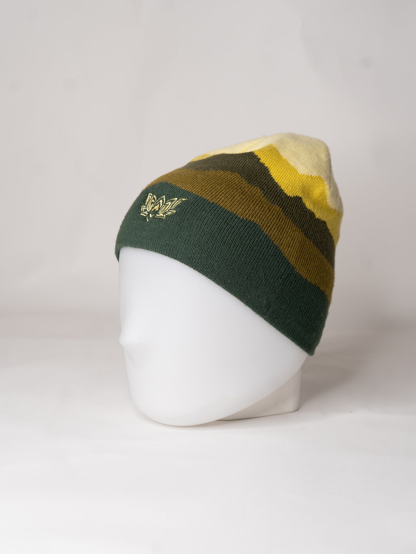 LOTUS KIWI MOUTAINS BEANIE - EARTH