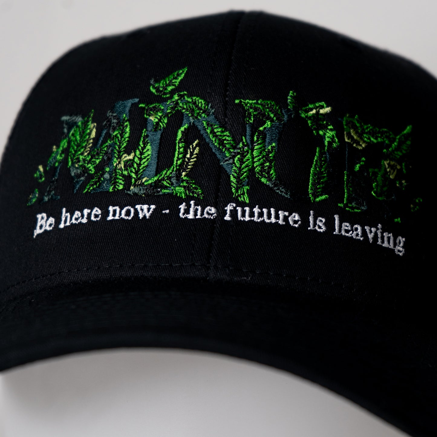 FUTURE LEAVES TRUCKER CAP - BLACK