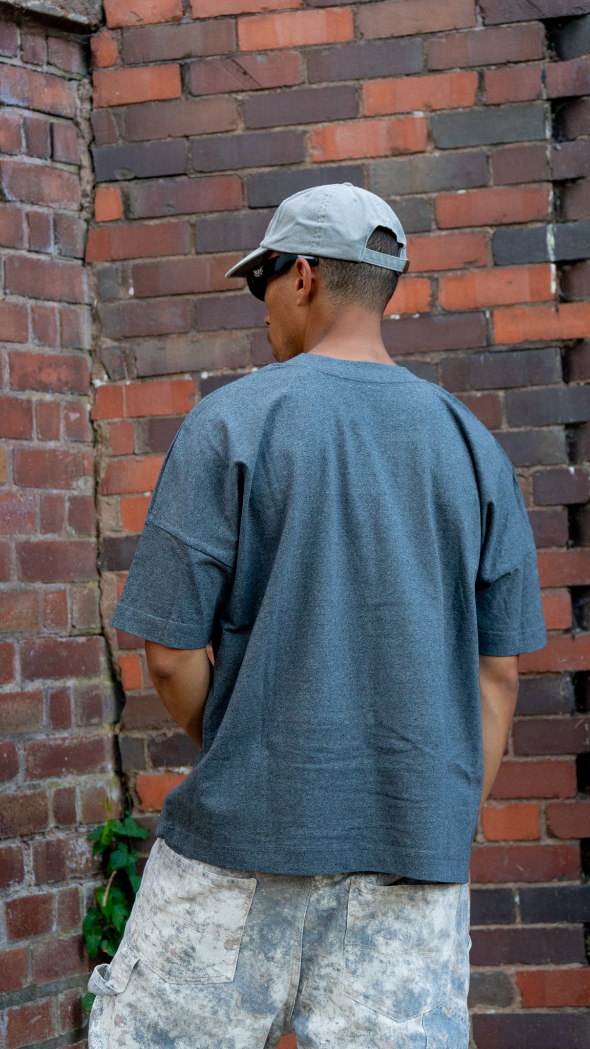 TRADEMARK T-SHIRT - GREY