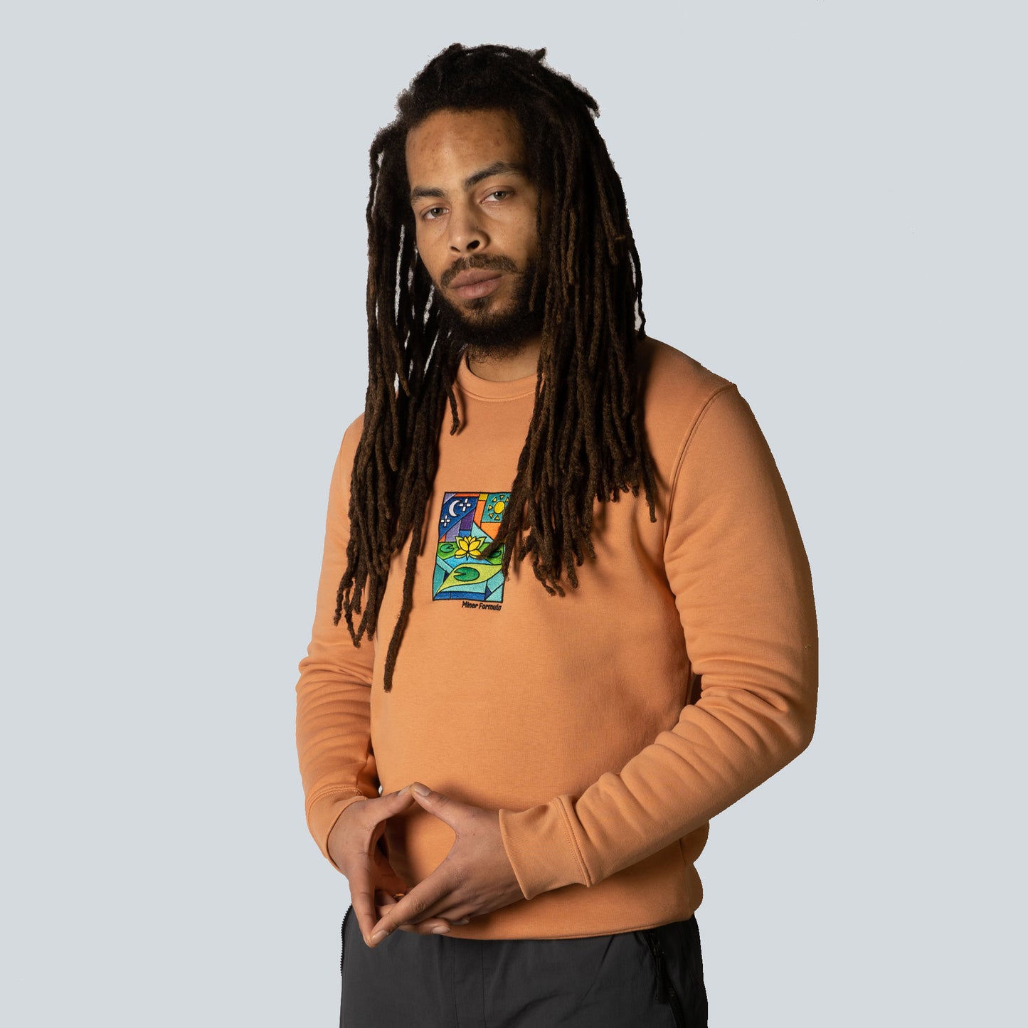 GLASS GARDEN SWEATSHIRT - PEACH