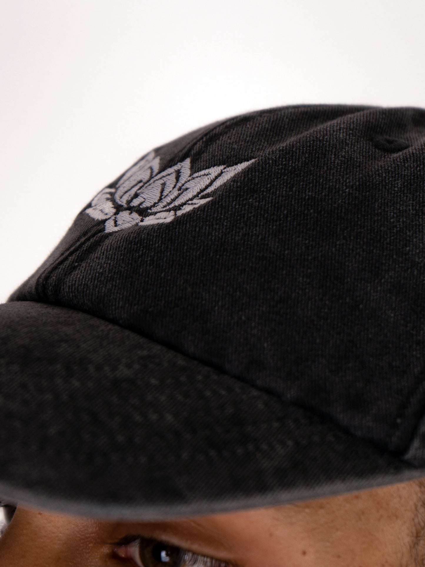 LOTUS 6 PANEL - BLACK DENIM