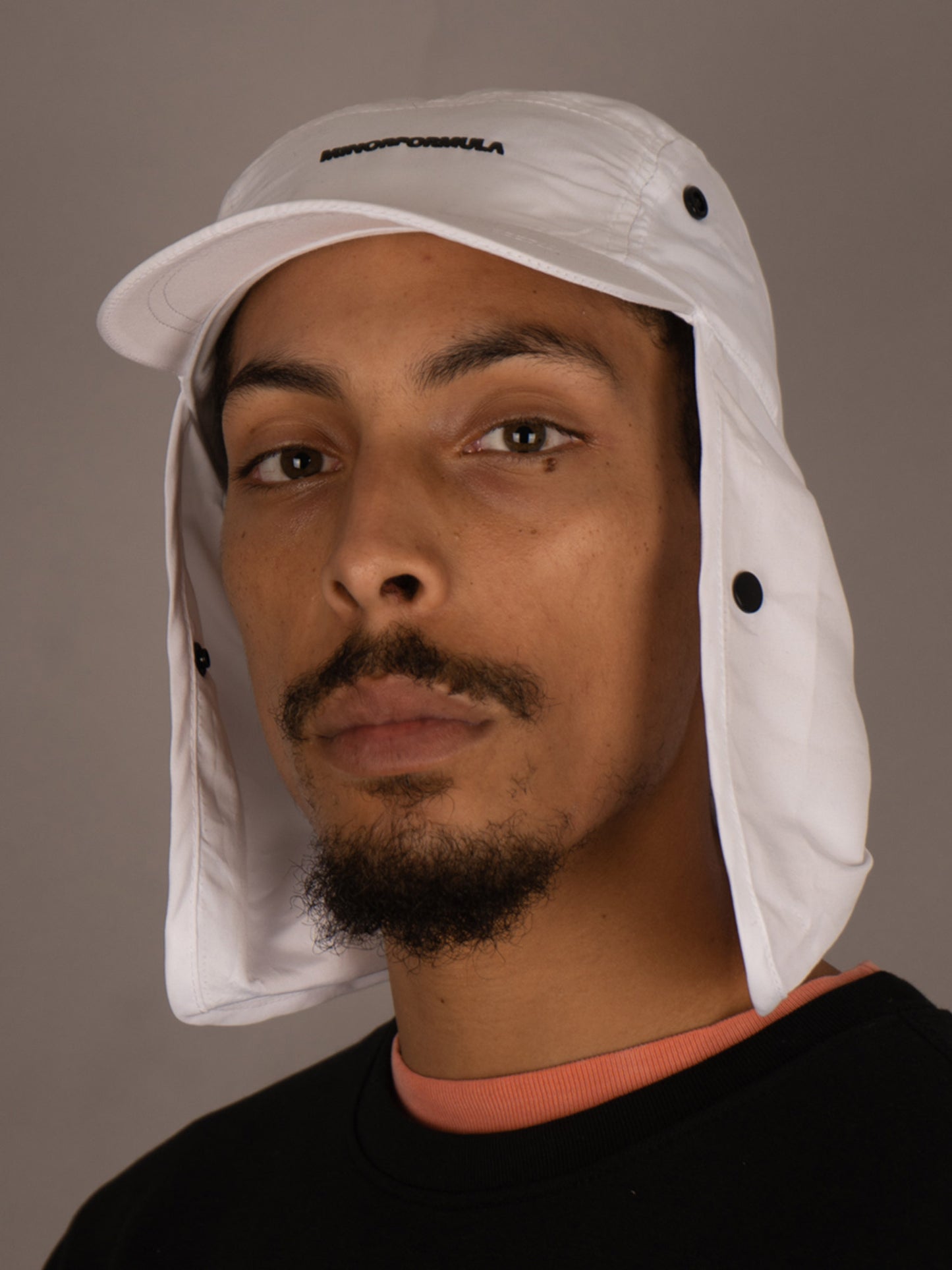 SAFARI 5 PANEL CAP - WHITE