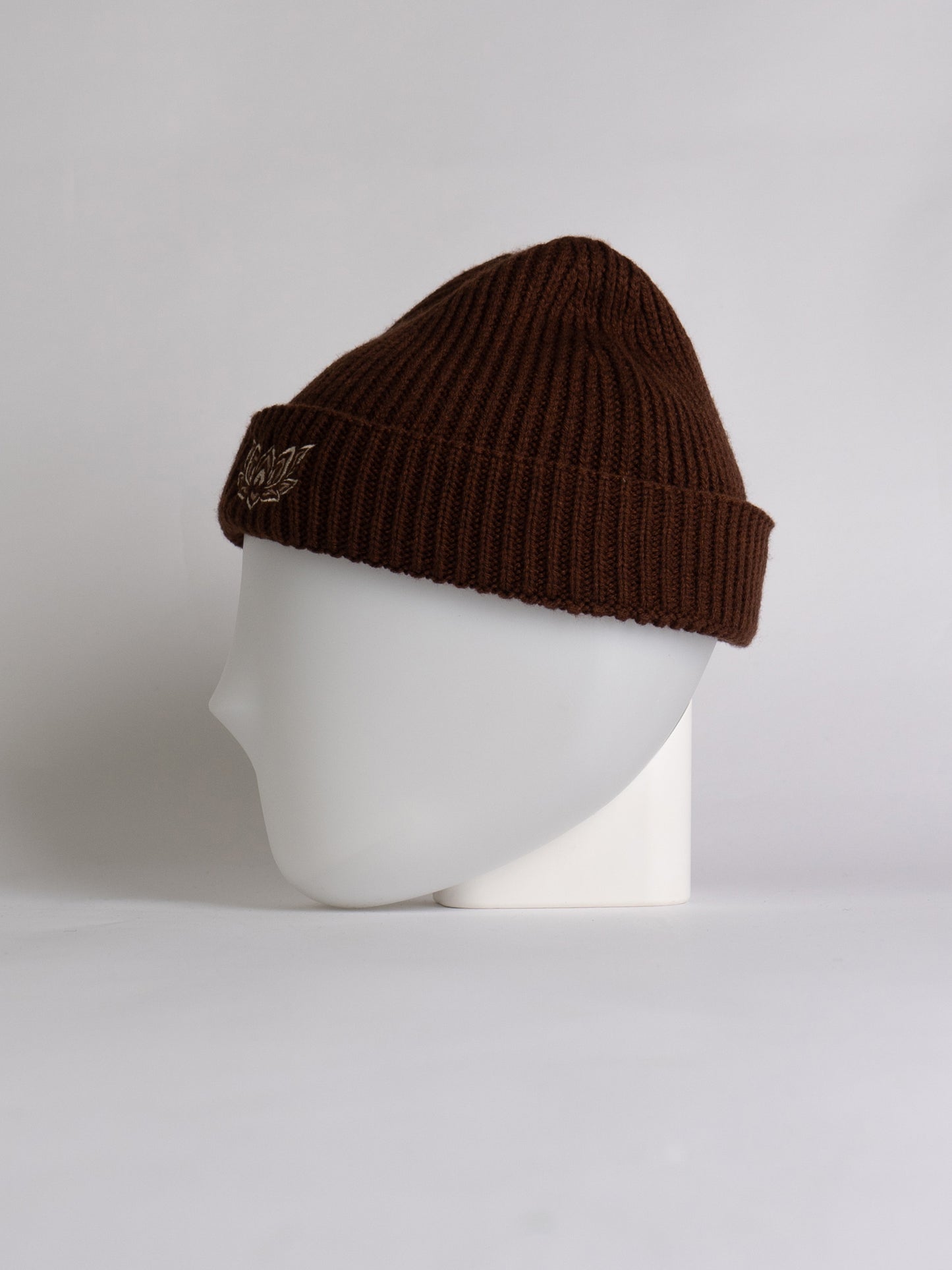 LOTUS FISHERMAN BEANIE - CHESTNUT