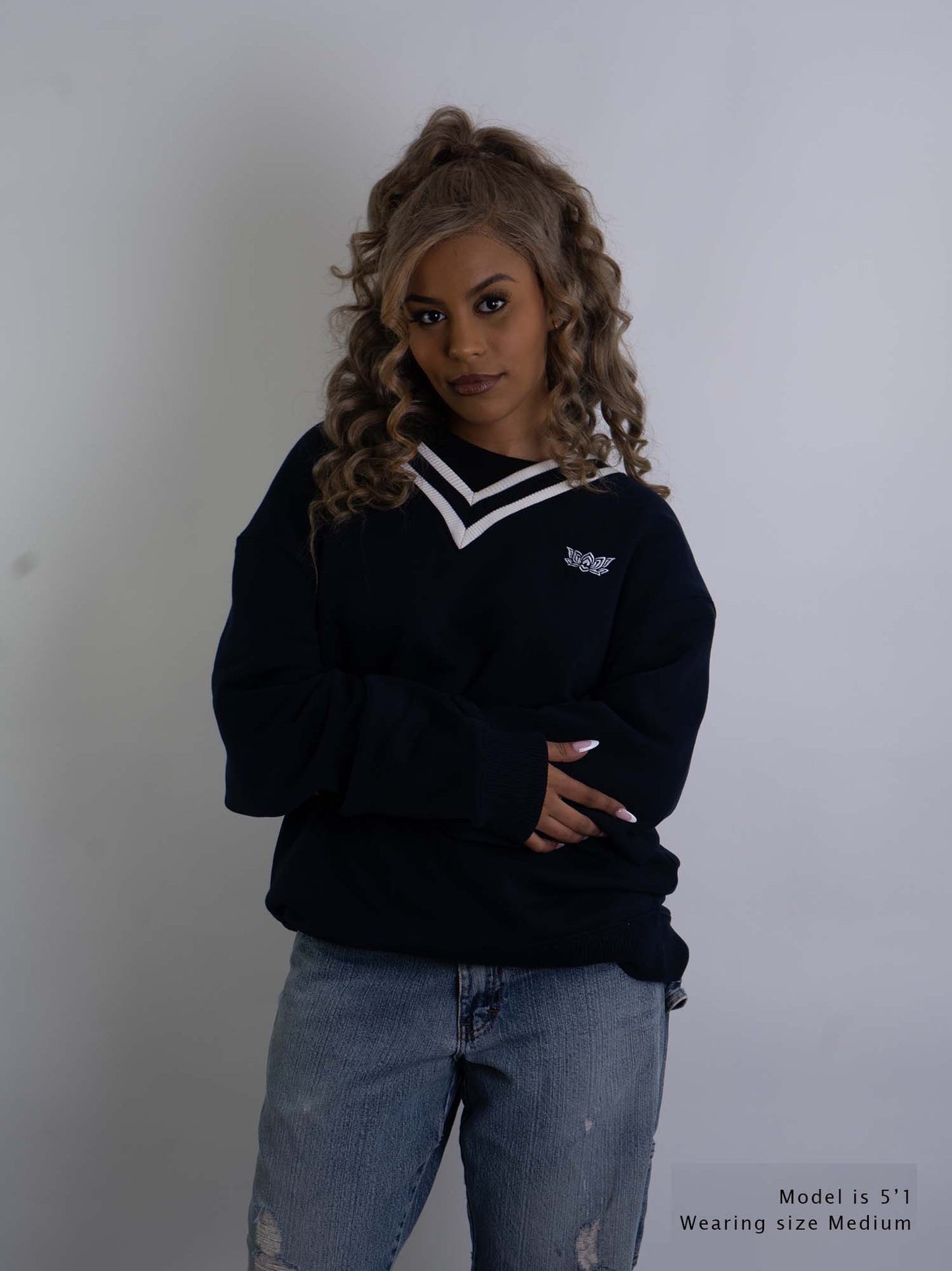 LIL LOTUS COLLEGE SWEATSHIRT - NAVY/WHITE