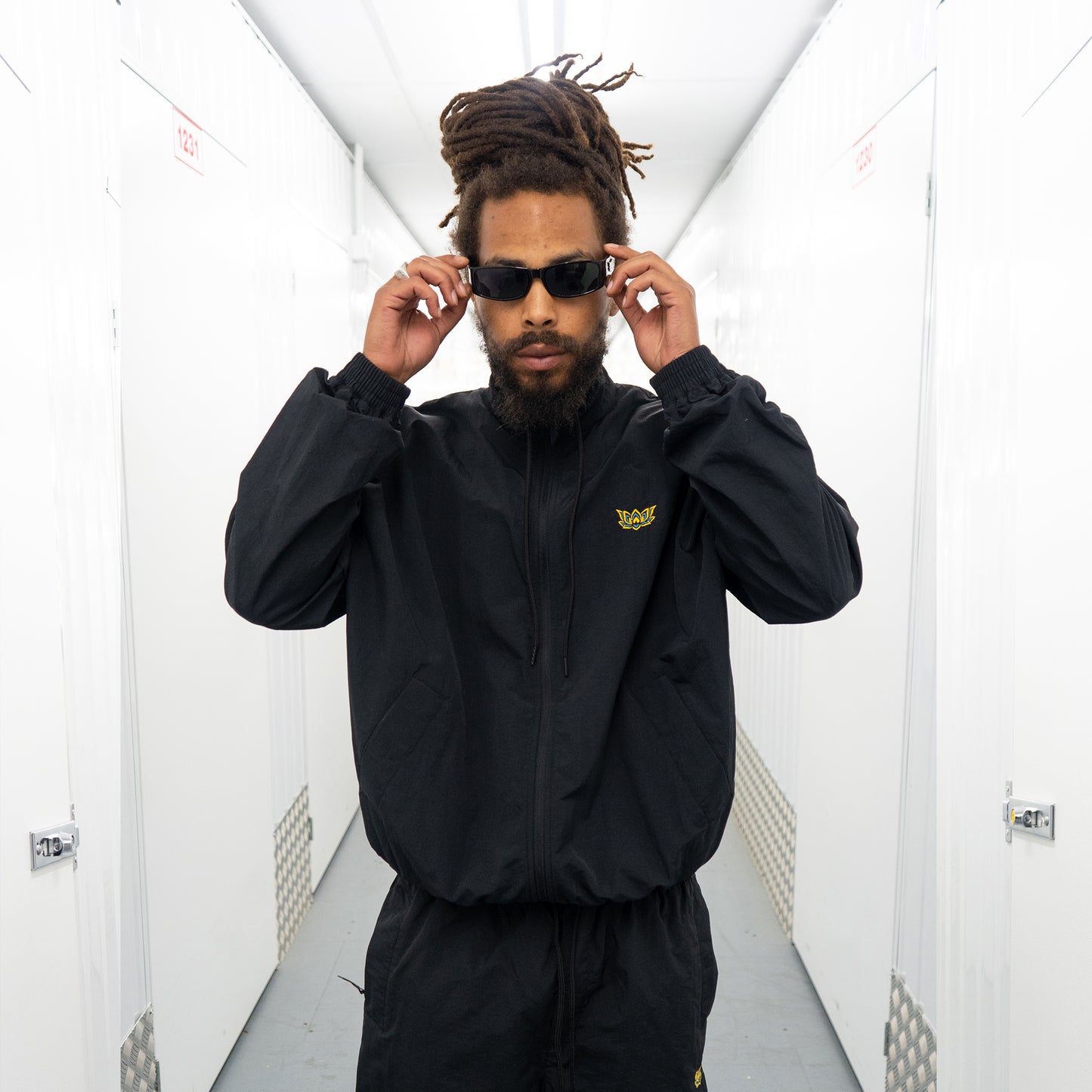 NYLON LOTUS TRACK TOP - BLACK