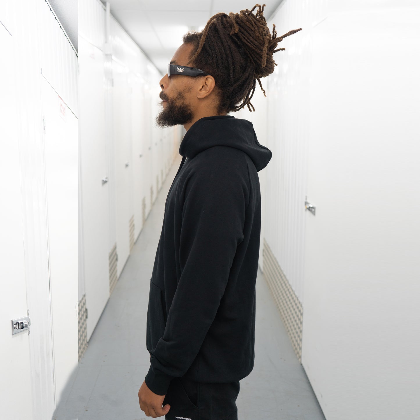 GLASS GARDEN HOODIE - BLACK