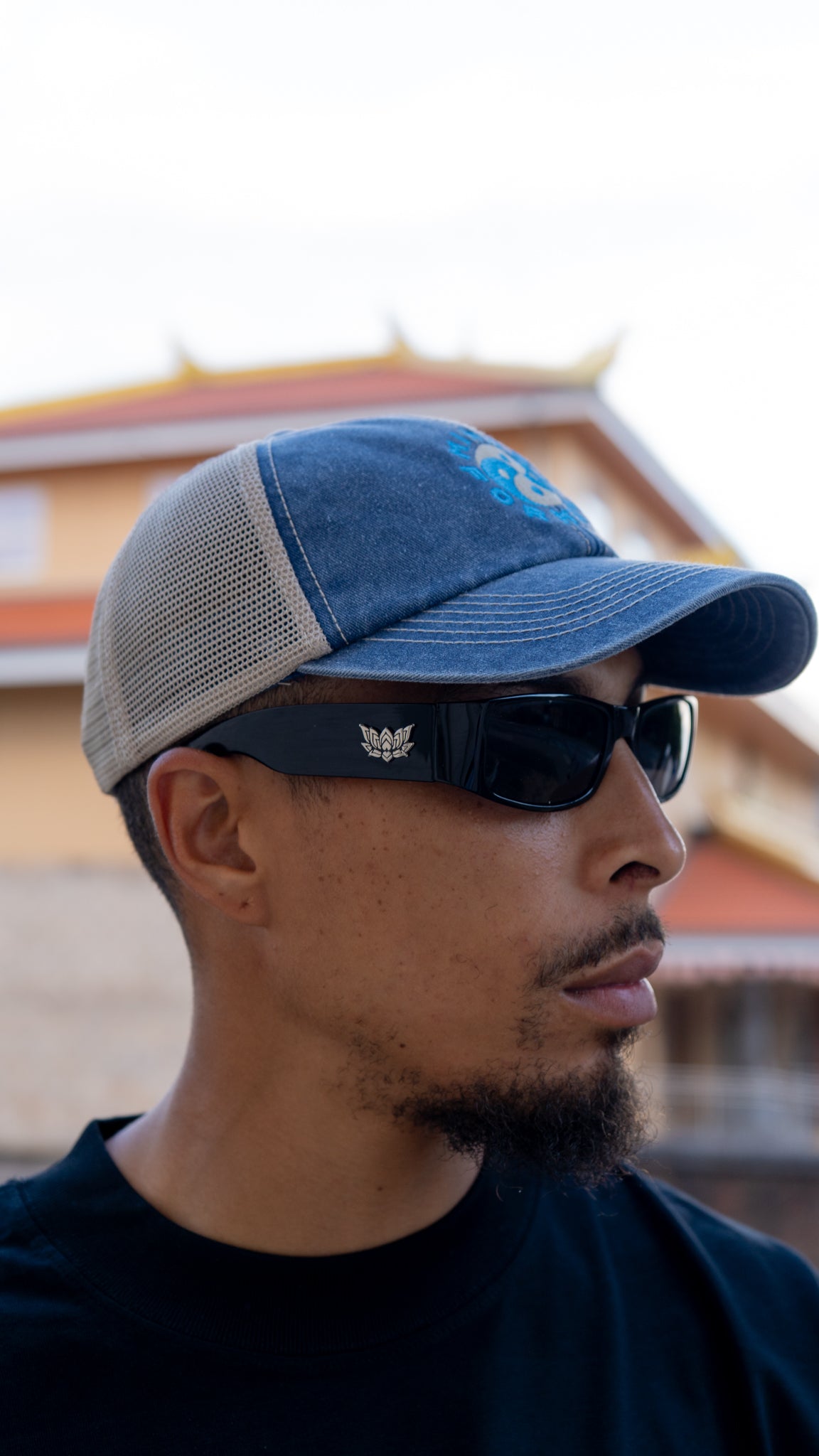 YIN YANG TRUCKER CAP - BLUE/STONE