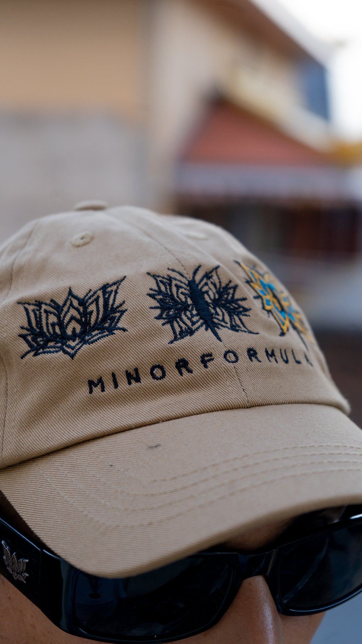BUTTERFREE 6 PANEL - TAN