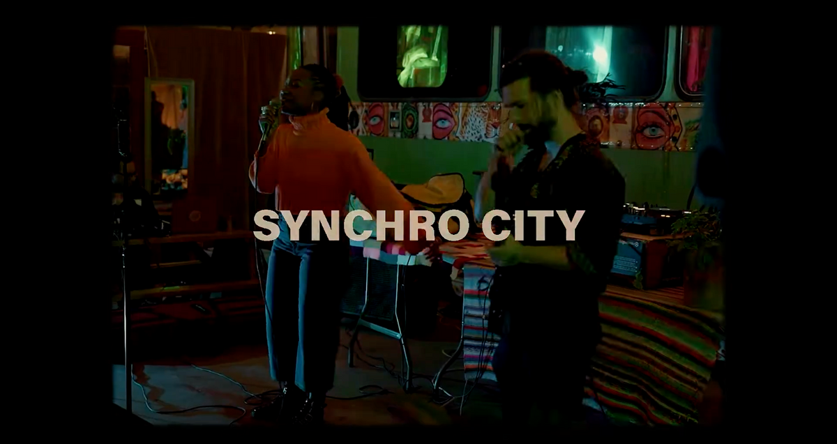 SYNCHRO 002